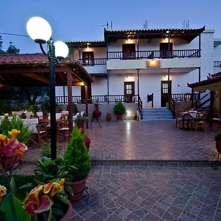 Studios Filippos Skopelos Town Exterior foto