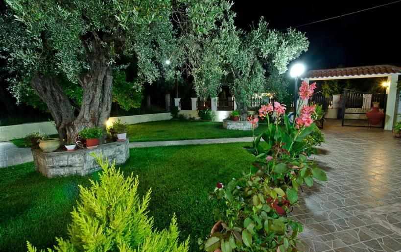 Studios Filippos Skopelos Town Exterior foto