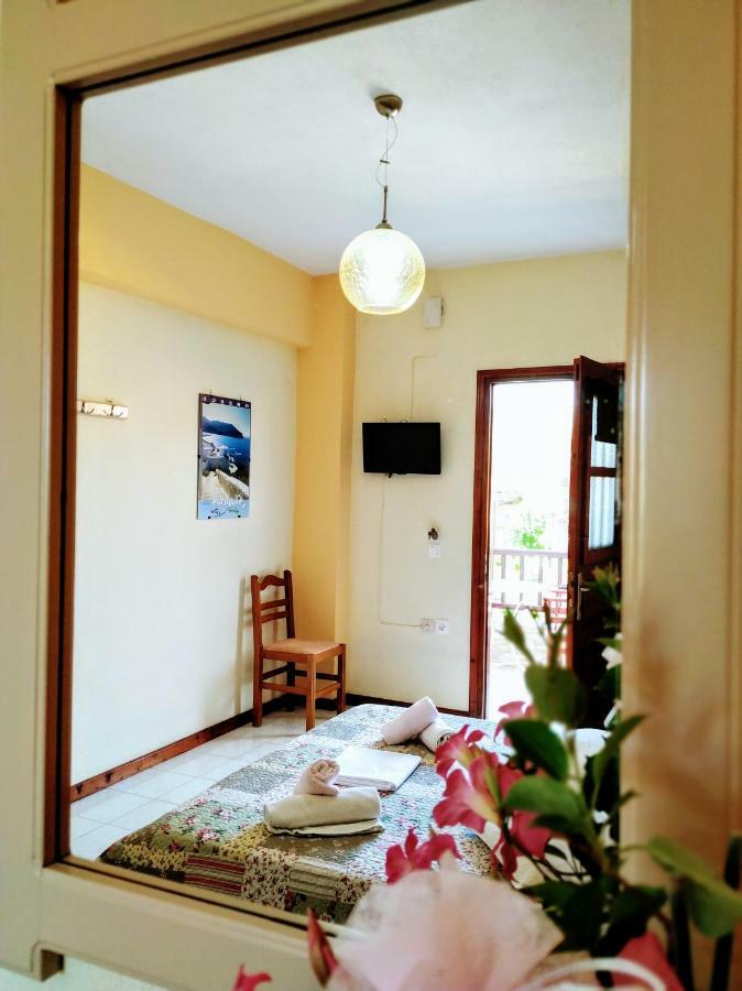 Studios Filippos Skopelos Town Exterior foto