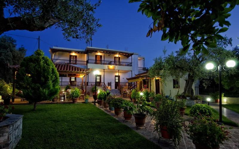 Studios Filippos Skopelos Town Exterior foto
